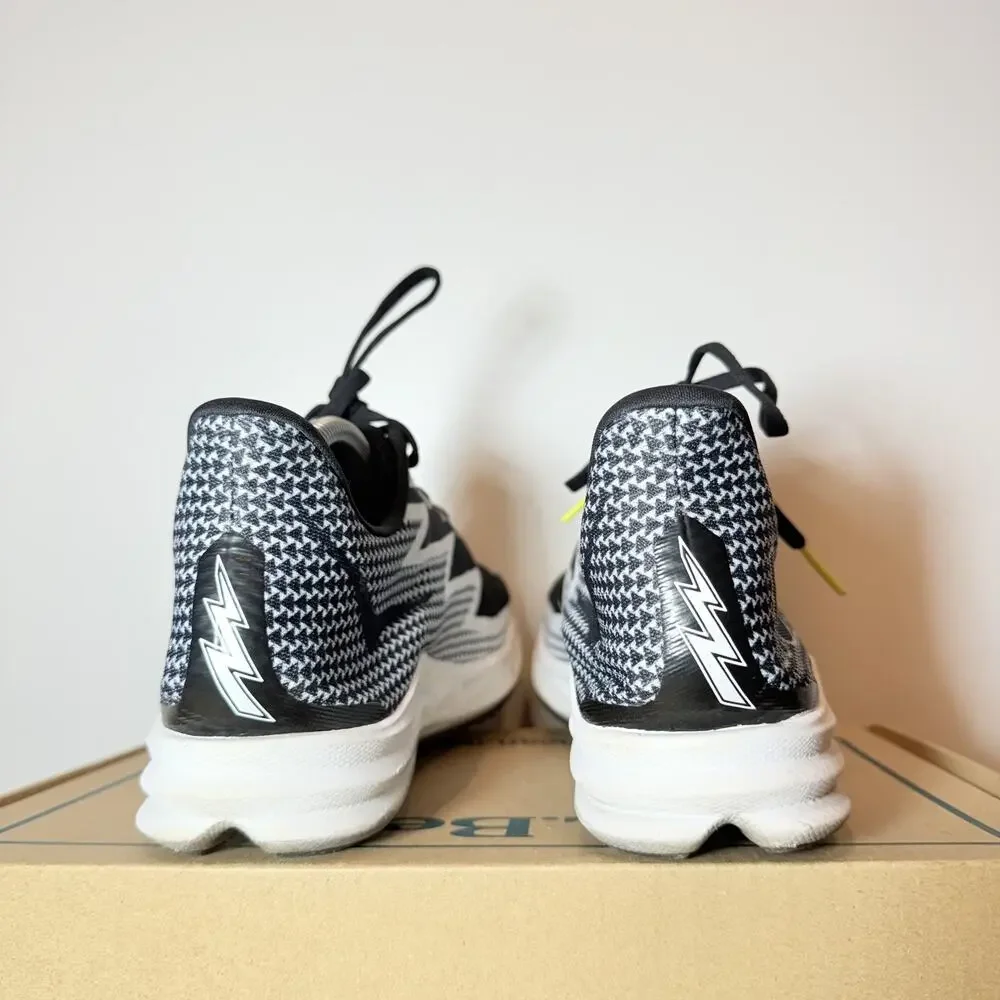 Hoka One One step up
